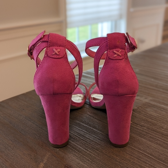 Madden Girl Dress Sandals | Size 7.5 - Picture 4 of 7